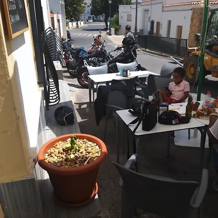 La Fuente Maison d'hôtes Abrucena
