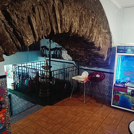 La Fuente Abrucena